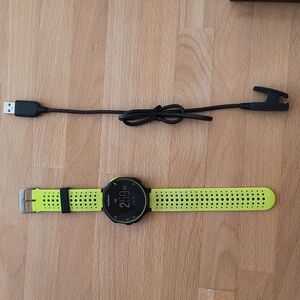 Garmin Forerunner 230 GPS Running Watch